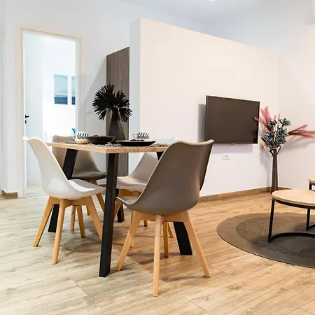 Appartement Pebble Garden Blue Dahlia *